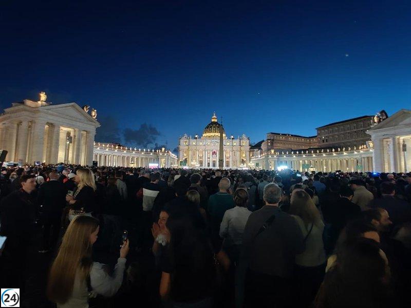 Retrasos en la primera fumata: el impacto de la cantidad de cardenales, la meditación y el proceso.