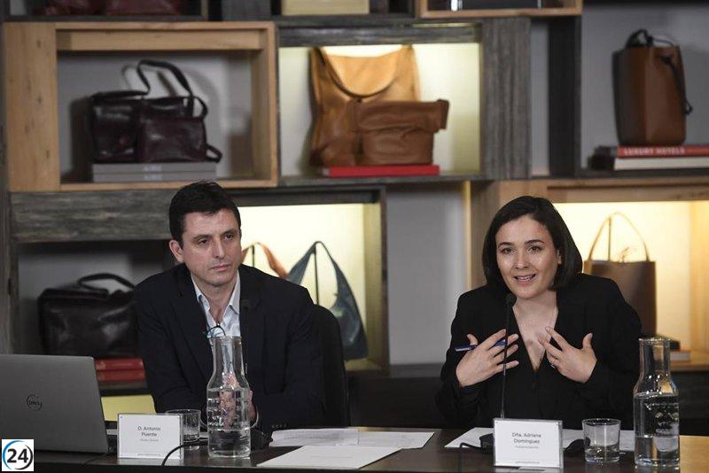 Adolfo Domínguez cambia de liderazgo: despide a su CEO y contrata un nuevo director general proveniente de Inditex.