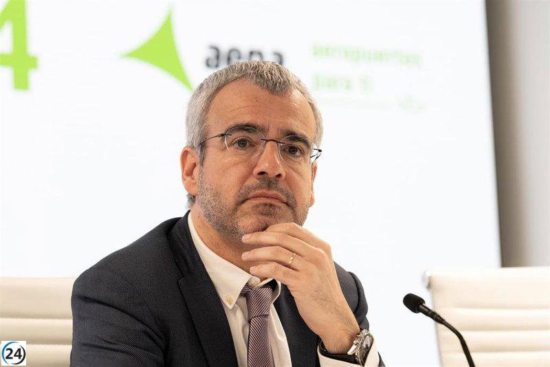 Aena solicita a Almeida una reunión inmediata para abordar la crisis de personas sin hogar en Barajas.