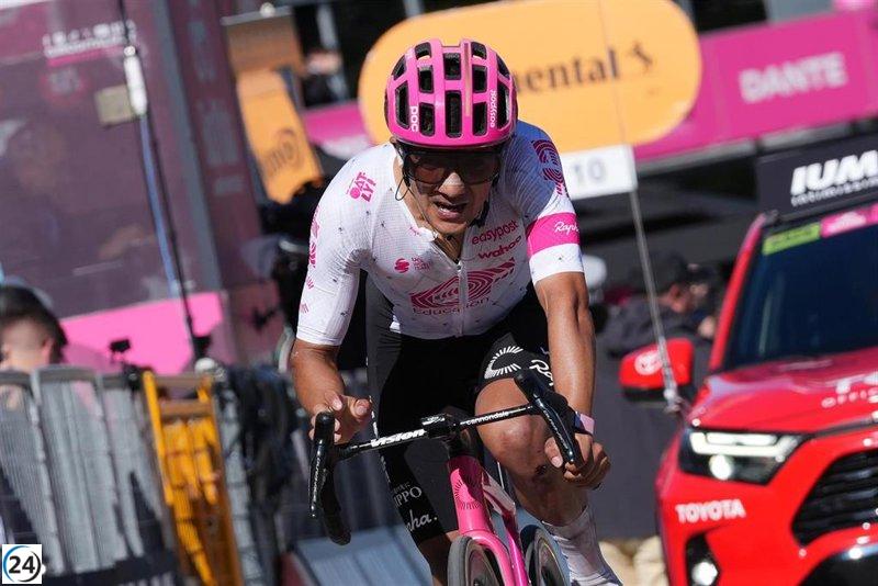 Carapaz desata su ira contra Del Toro en el desenlace de Ayuso y Roglic en el Giro.