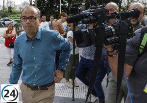 Funcionario de Aemet califica de inusual el aviso rojo y critica la falta de alertas más severas para la seguridad vial.