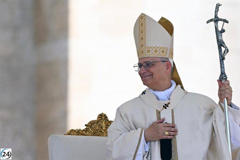 El Papa León XIV insta a los sacerdotes a ser modelos de valentía ante los retos.