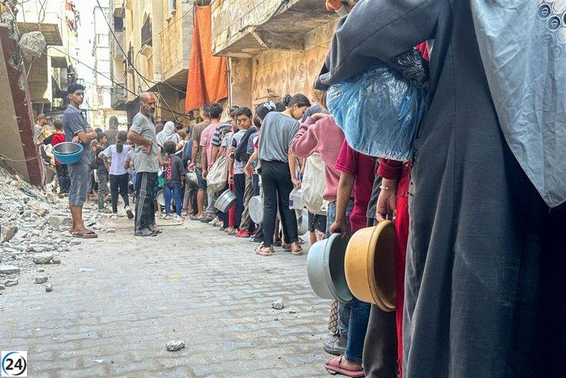 Al menos 26 palestinos pierden la vida en Gaza durante un ataque israelí mientras aguardaban ayuda alimentaria.