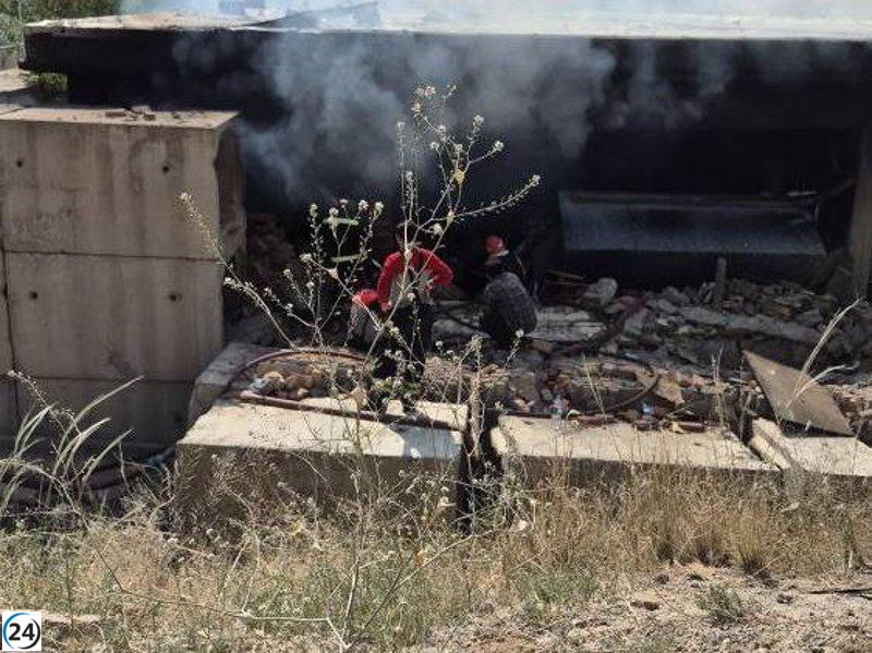 Israel pide evacuación urgente de habitantes en Arak y Khondab, Irán.