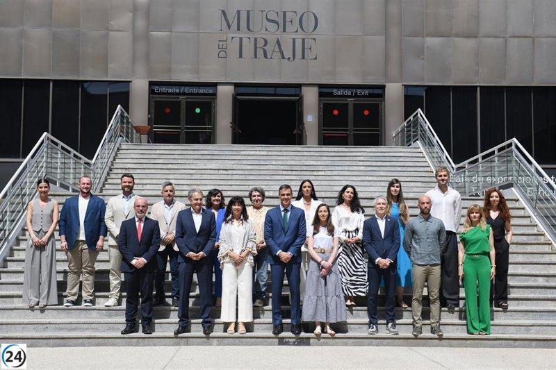 Zapatero cuestiona la falta de elecciones durante la dictadura de Franco, al que se trató con consideración.