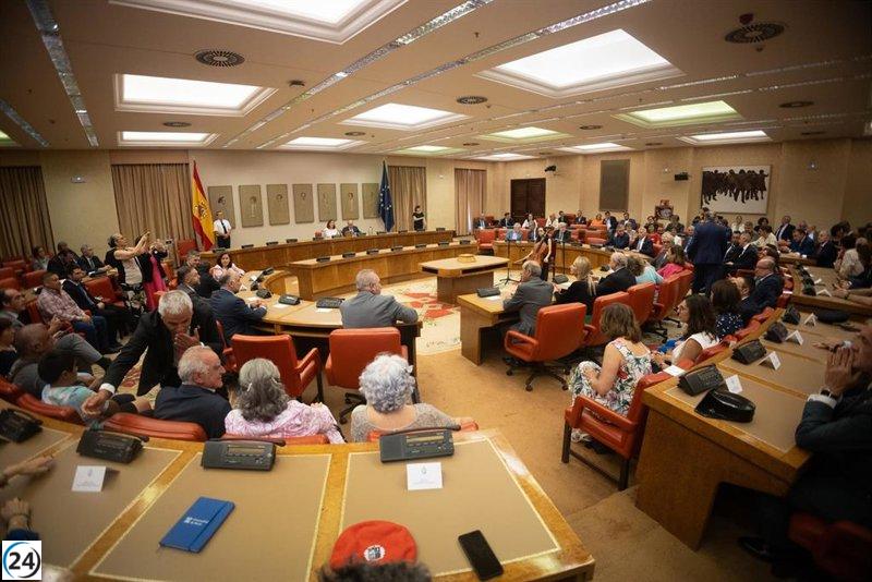 El Congreso honra a las víctimas del terrorismo, pero Vox y líderes de asociaciones se ausentan.