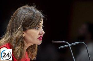 Rego exige el inicio de traslados de menores migrantes en agosto y critica el 