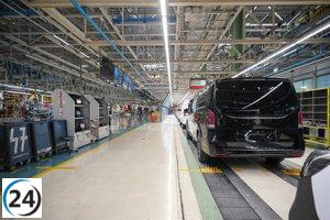 Sindicatos y Mercedes Vitoria no logran acuerdo en la negociación de la novena hora laboral.