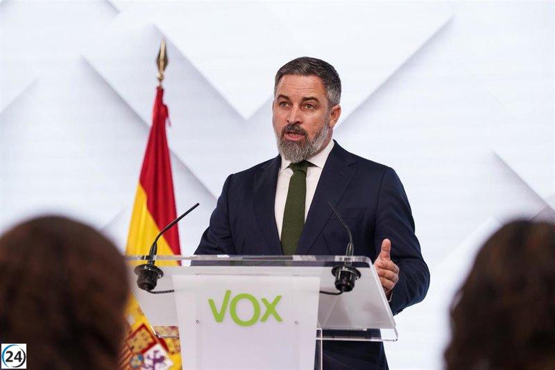 Vox presenta demanda contra Sánchez por supuesta filtración de información, obstrucción judicial y encubrimiento.