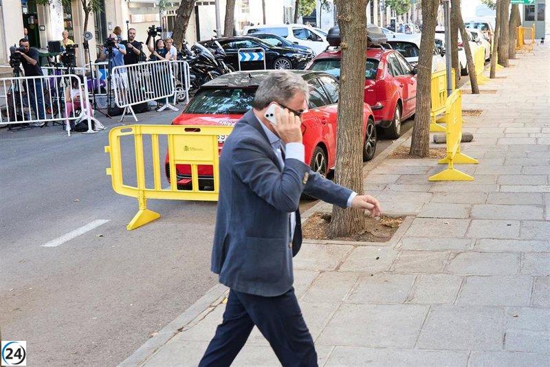 Antxón desmiente acusaciones de corrupción, separa a Cerdán de Servinabar y admite pagos a Koldo como intermediario en proyecto privado.