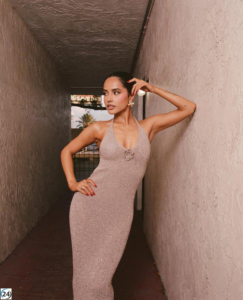 Becky G, descendiente de migrantes mexicanos, expresa: 