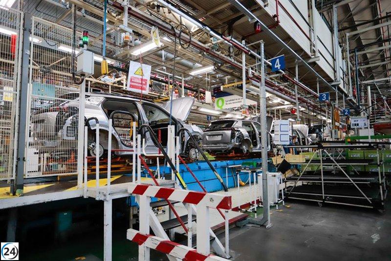 Stellantis Vigo suspende tres turnos por falta de suministros.