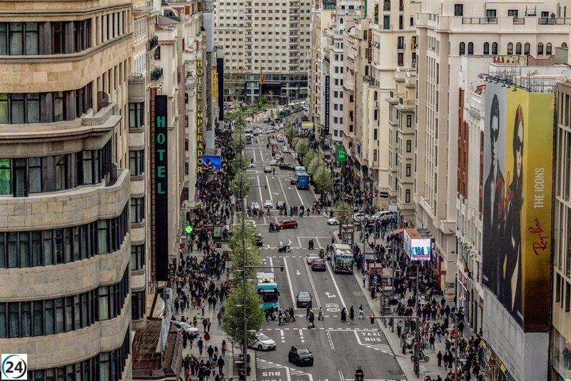 La población migrante en España: un análisis actual.