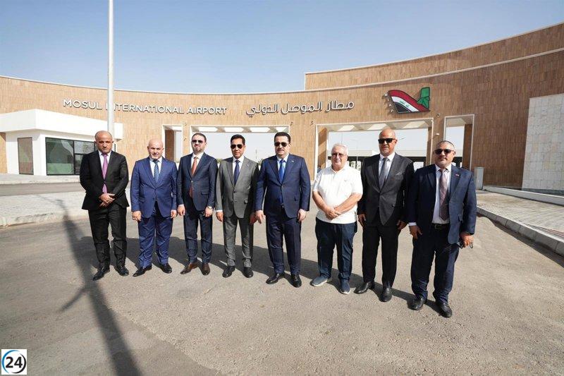 El aeropuerto de Mosul vuelve a operar tras más de una década de cierre por la ocupación del Estado Islámico.