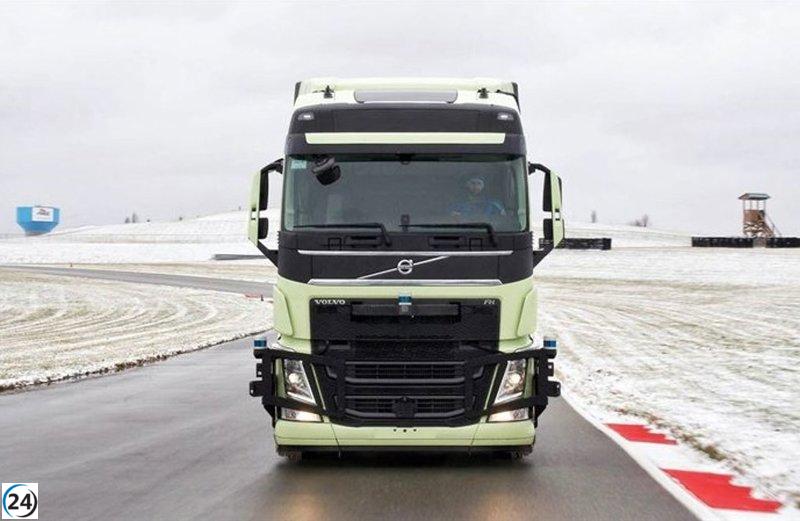 Volvo Group experimenta una caída del 40% en sus ganancias en la primera mitad del año.