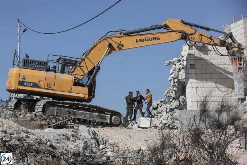 Save the Children alerta sobre el aumento histórico de niños palestinos desplazados por las demoliciones israelíes en Cisjordania.