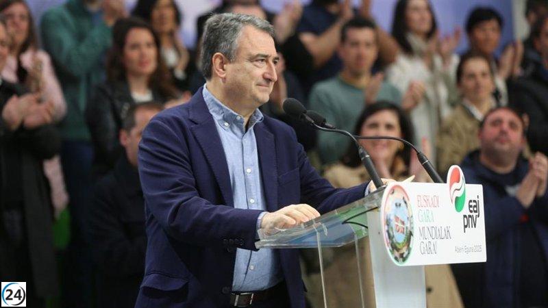 El PNV advierte sobre el incierto rumbo de la legislatura ante la corrupción y el auge de una mayoría desfavorable.