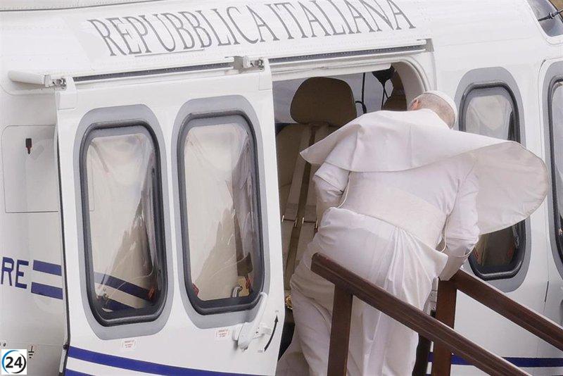 El Papa se reúne con un joven español con linfoma en el Hospital Bambino Gesù tras su asistencia al Jubileo.
