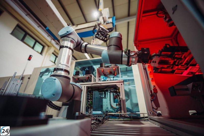 La producción industrial repunta un 4,9% en junio, rompiendo la racha de caídas continuas.
