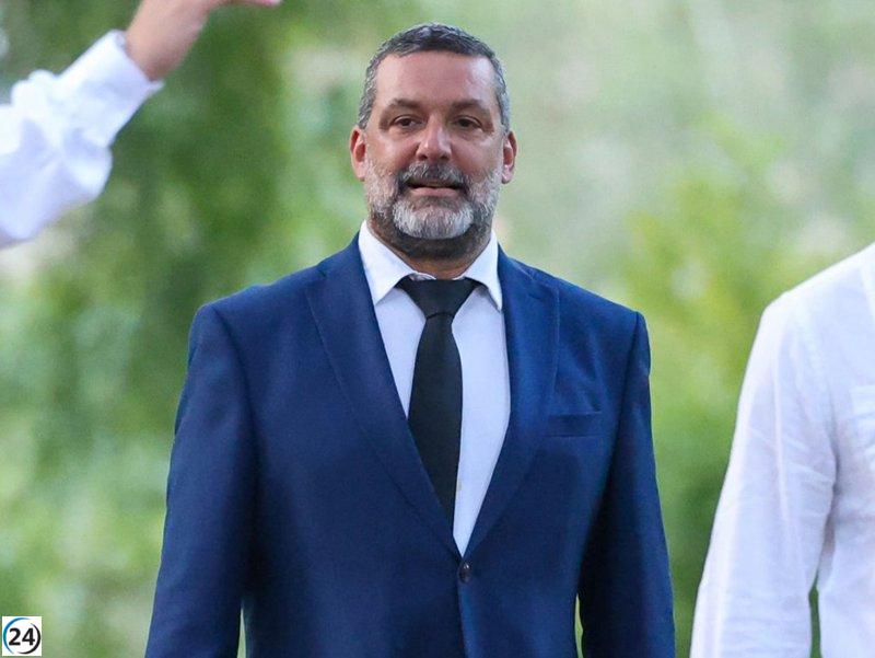 Alarma por el estado de salud de Jaume Anglada tras su ingreso en la UCI.