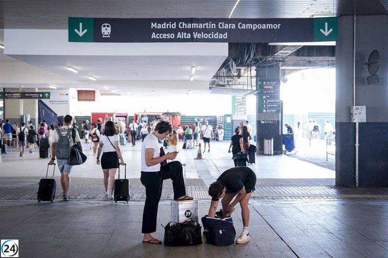 La conexión de alta velocidad Madrid-Galicia permanecerá interrumpida hasta las 9:30 de hoy.