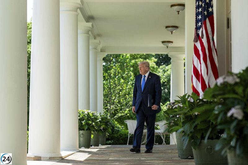 La Casa Blanca excluye el envío de tropas a Ucrania, pero considera alternativas militares.