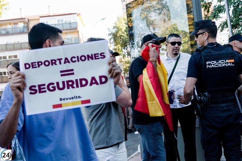 Ocho líderes de la manifestación de Vox en Hortaleza, identificados por la Policía Nacional.