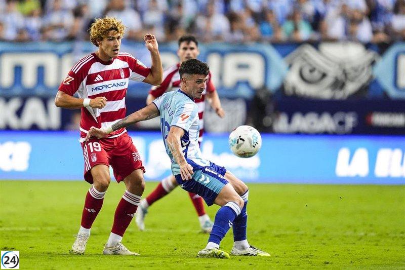 Málaga y Sporting de Gijón caen en la lucha por los primeros puestos de la tabla.