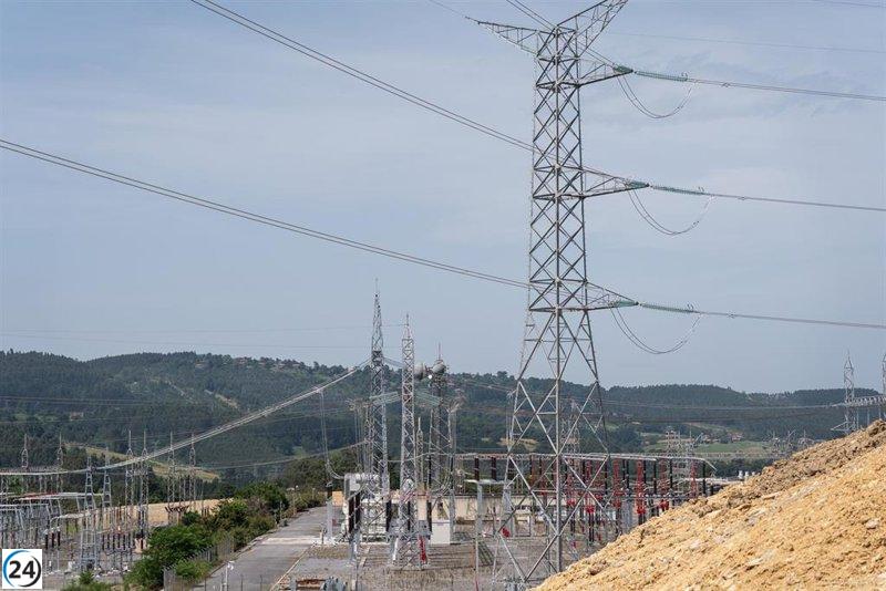 La saturación de la red eléctrica alcanza el 83,4%, advierten las principales compañías del sector.