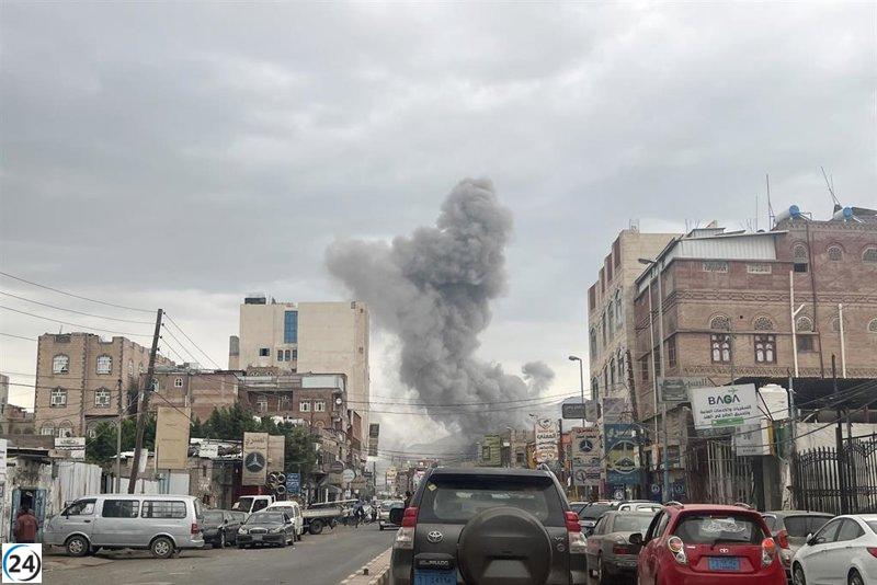 Los bombardeos israelíes en Yemen dejan 46 muertos y 165 heridos.