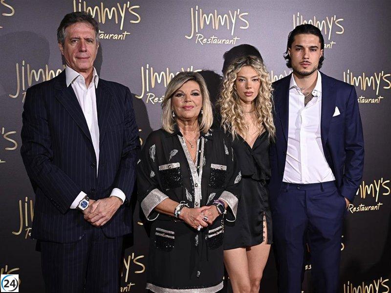 Terelu Campos celebra su 60 años junto a Carlo Costanzia: ¡una fiesta para recordar!