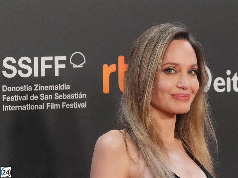 Angelina Jolie brilla con fuerza en su debut en el Festival de Cine de San Sebastián.
