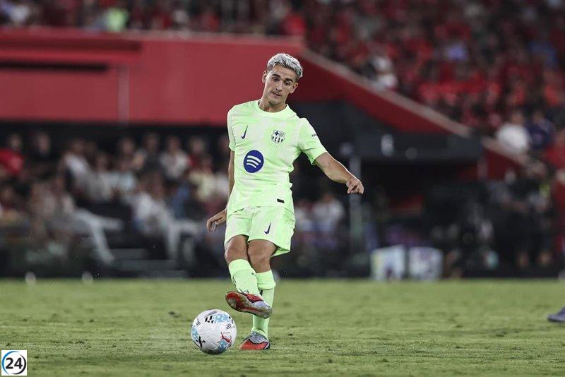 Gavi se prepara para cirugía por lesión en la rodilla derecha.