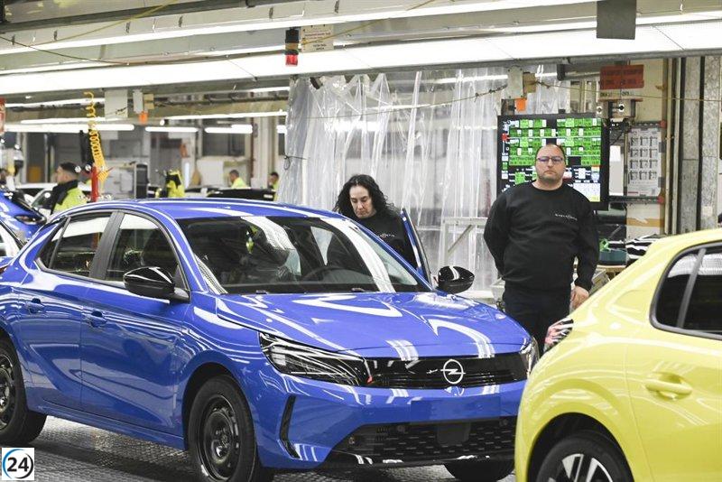 Producción automotriz nacional se reduce un 7% hasta agosto, alcanzando 1.5 millones de unidades.