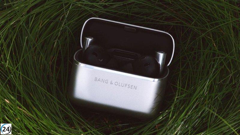 Bang & Olufsen presenta Beo Grace: auriculares de lujo que fusionan sonido premium y diseño joyero.