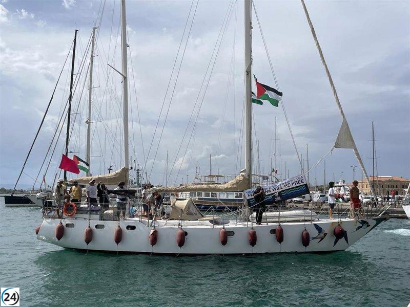 Ejército israelí se prepara para interceptar flotilla que intenta desafiar el bloqueo de Gaza.