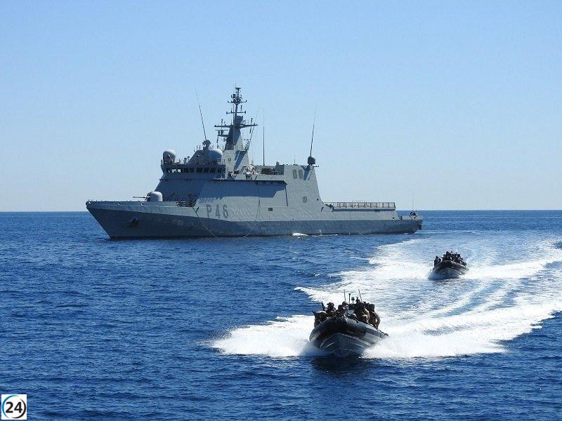 El Gobierno moviliza el 'Furor' para respaldar la flotilla hacia Gaza.