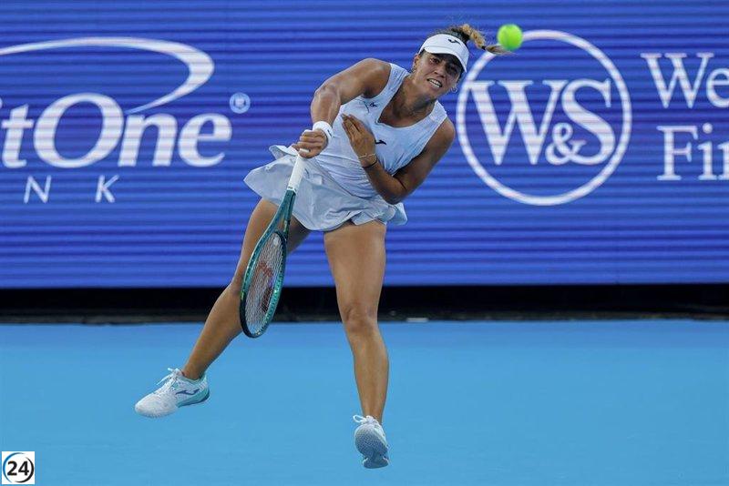 Jéssica Bouzas avanza a la tercera ronda en Pekín, mientras Cristina Bucsa se despide del torneo.