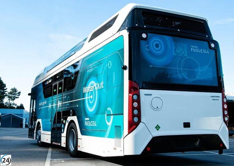Toyota e Isuzu se unen para desarrollar autobuses de hidrógeno que llegarán en 2026.