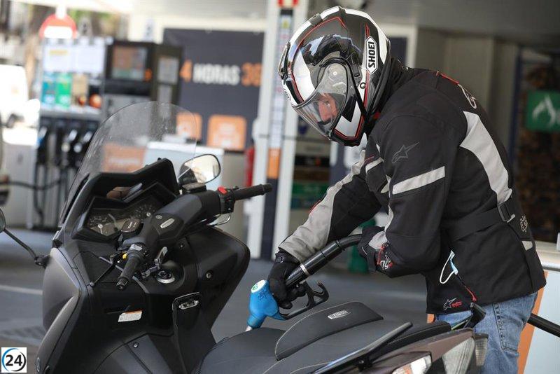 El mercado de motos y vehículos eléctricos ligeros crece un 13% hasta septiembre.