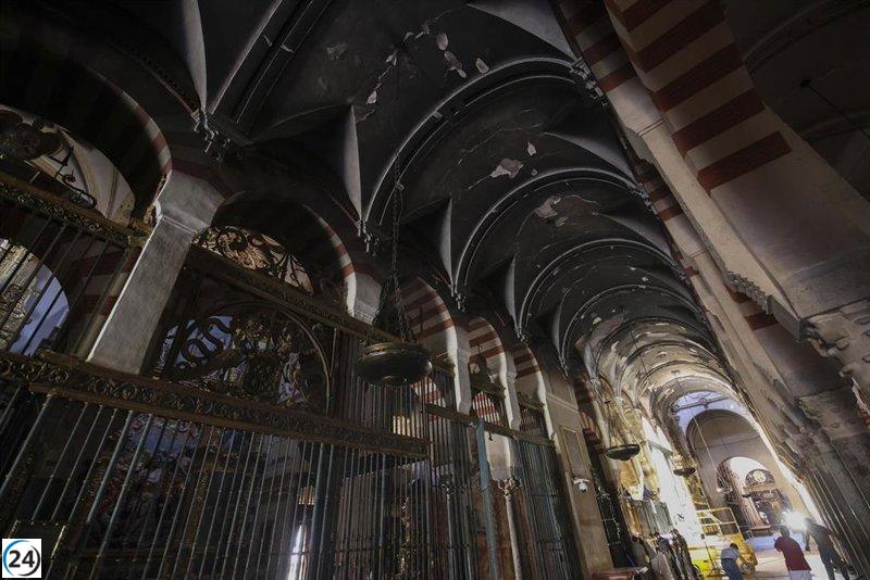 Juez archiva temporalmente la investigación por el incendio en la Mezquita-Catedral de Córdoba.
