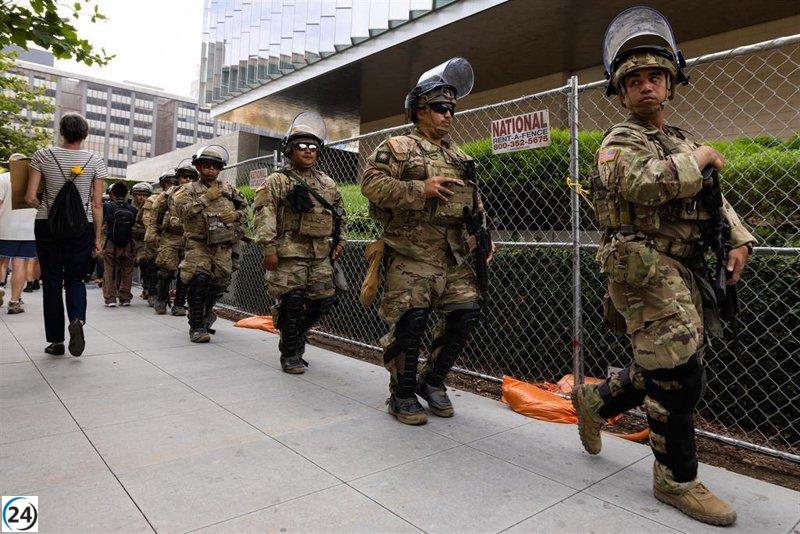 California se opone al envío de 300 guardias nacionales a Portland.