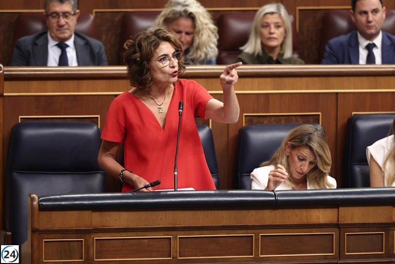 El PP critica a Montero por tres PGE en siete años, pero la ministra insiste en que habrá presupuesto para 2026.