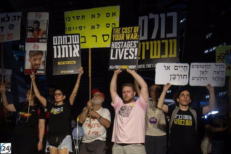 Familias de rehenes aplauden pacto con Hamás y exigen a Netanyahu una pronta aprobación.