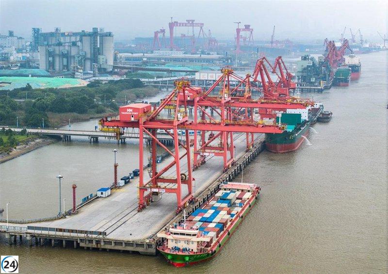 China llama a Estados Unidos a entablar un diálogo genuino para abordar las tensiones comerciales.