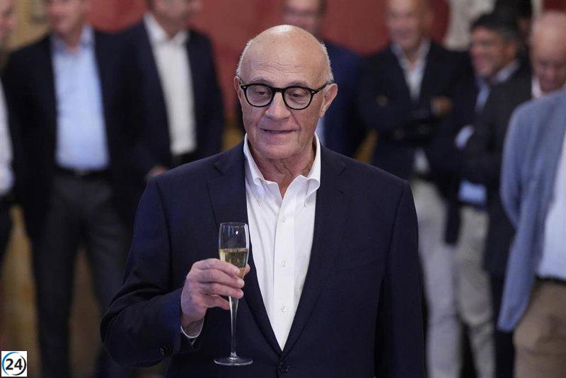 Sabadell confirma que Martínez seguirá como accionista y consejero tras el fracaso de la opa.