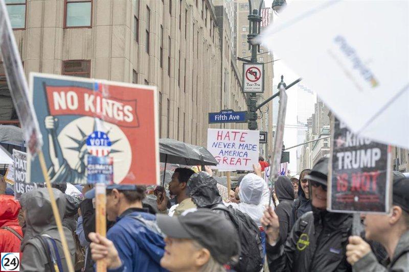 Más de 2.500 ciudades en EE.UU. se movilizan este sábado contra la reelección de Trump.