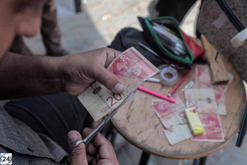 El Banco de Palestina vuelve a operar este domingo en el corazón de Gaza.