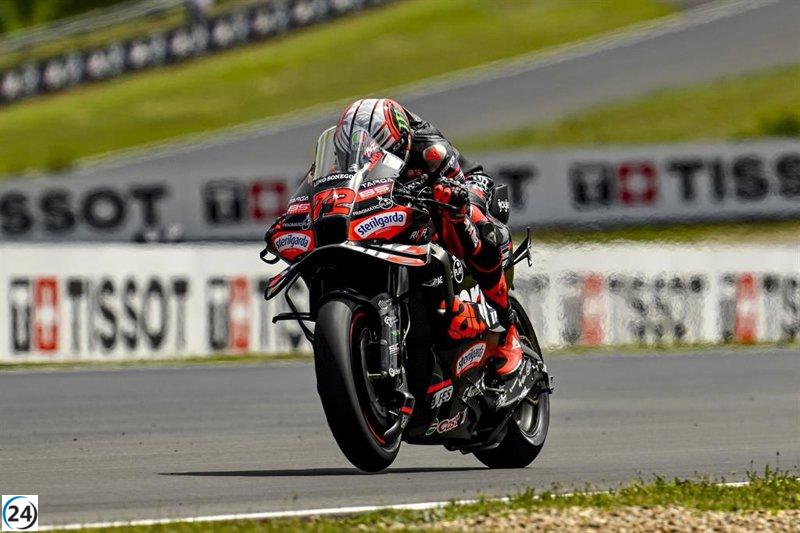 Bezzecchi confirma su gran momento al triunfar en la Sprint de Phillip Island.