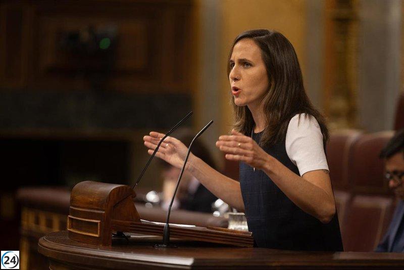 Podemos presiona en el Congreso por la estabilidad laboral de interinos en la administración pública.